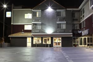thumbnail: Exterior