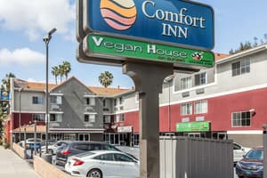 thumbnail: Exterior