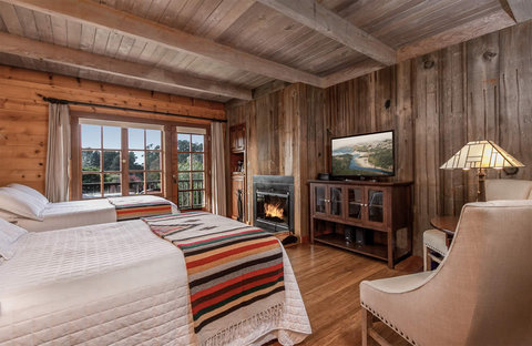 Big River Main Floor Two Double Beds