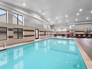 thumbnail: Pool