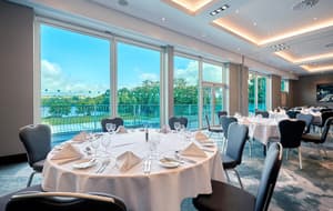 thumbnail: Restaurant