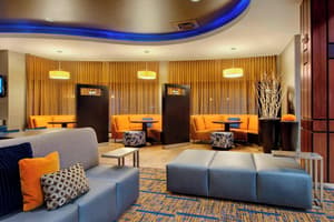 thumbnail: Lounge