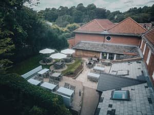 thumbnail: Restaurant