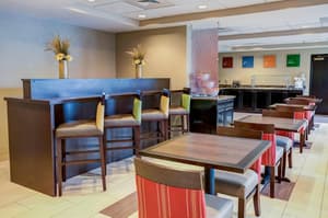 thumbnail: Breakfast area
