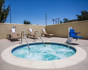 thumbnail: Pool