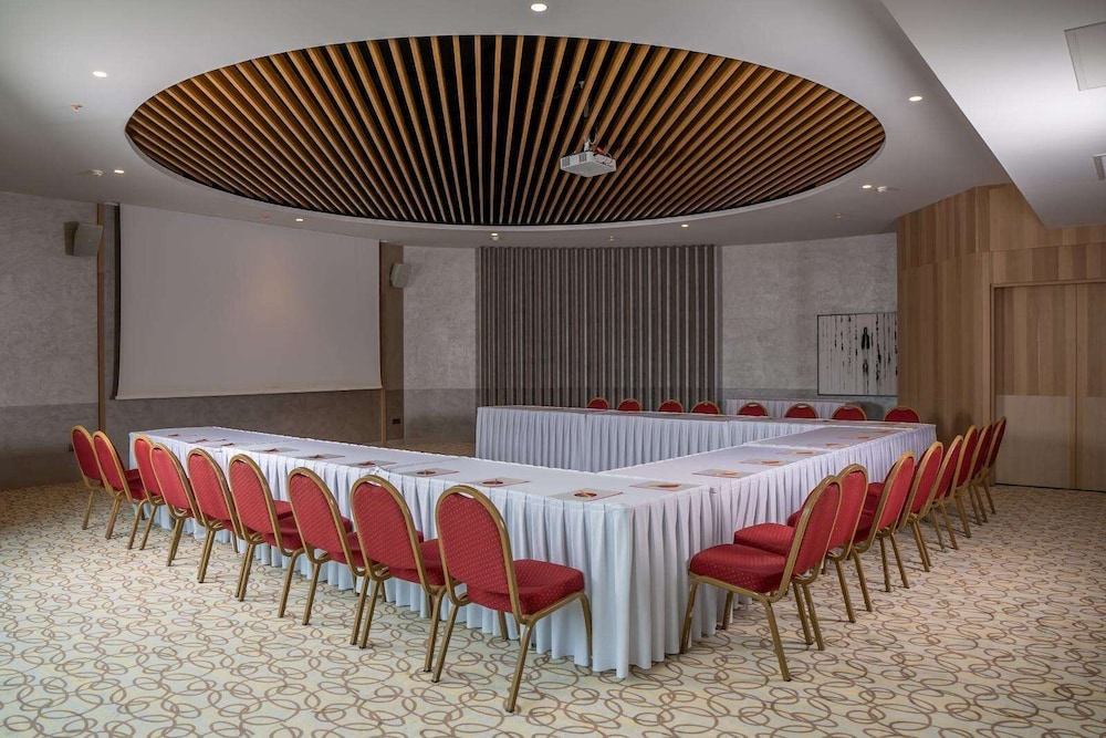 Business center
