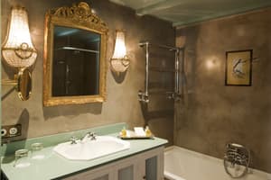 thumbnail: Bathroom