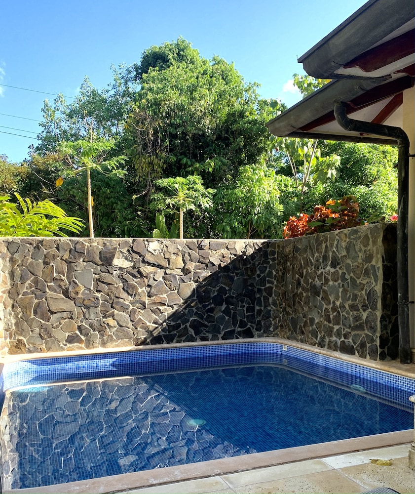 Private pool