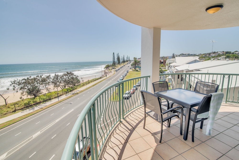 Beach/ocean view