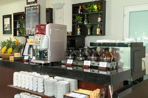 thumbnail: Cafe