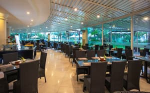 thumbnail: Restaurant