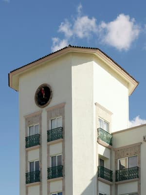 thumbnail: Exterior
