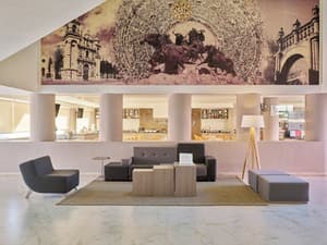 thumbnail: Lobby sitting area