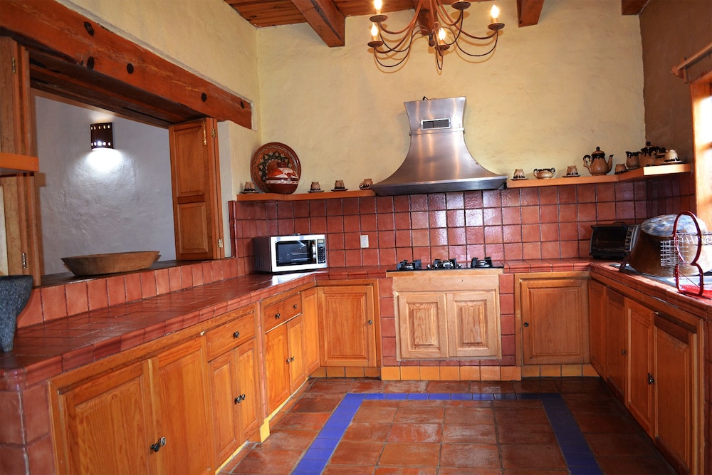 Shared kitchen facilities