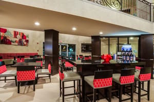 thumbnail: Breakfast area