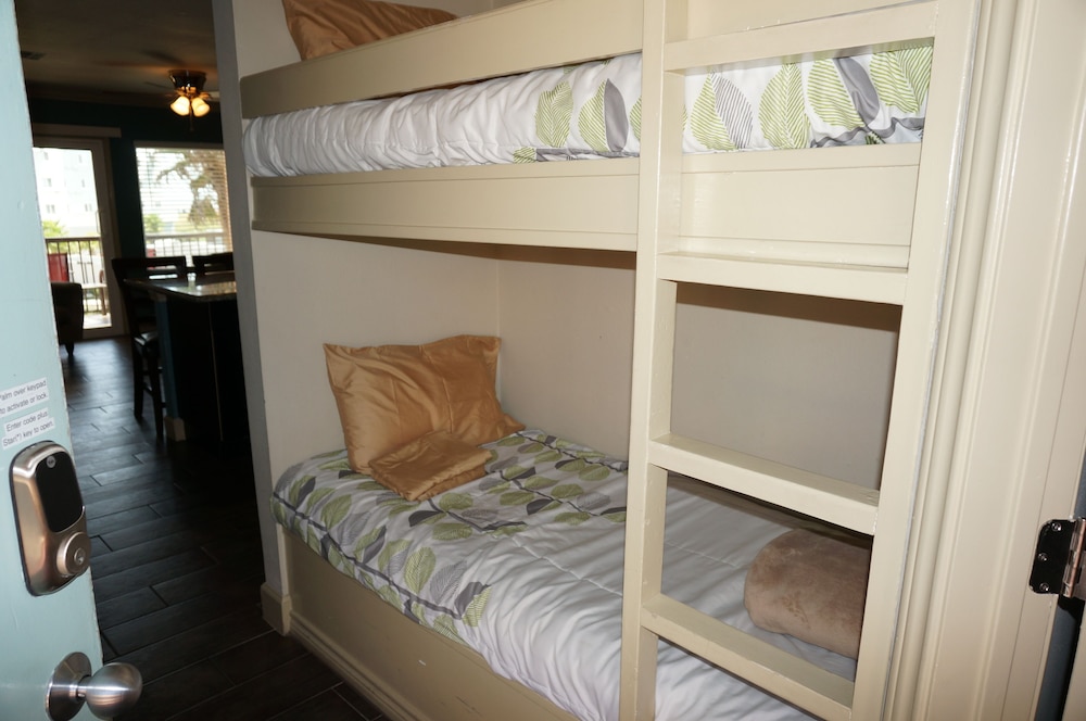 Children's theme room