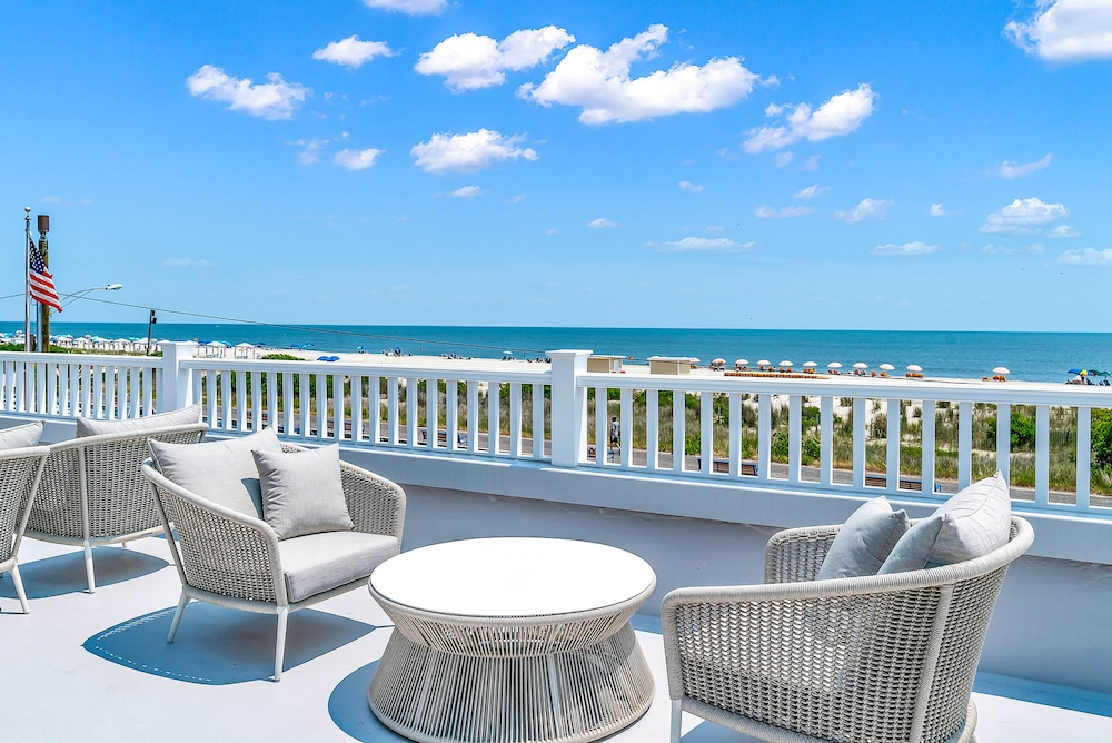 Sundeck