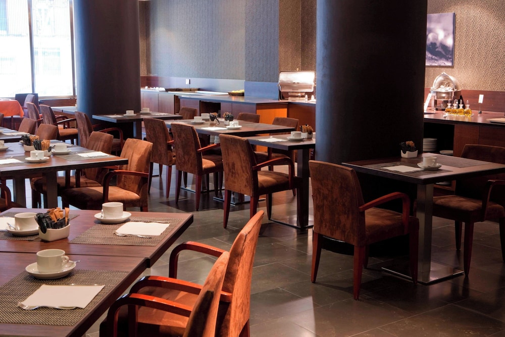 Restaurant-cafeteria