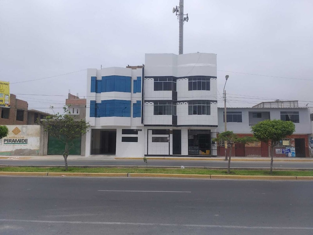 Front of property - evening/night