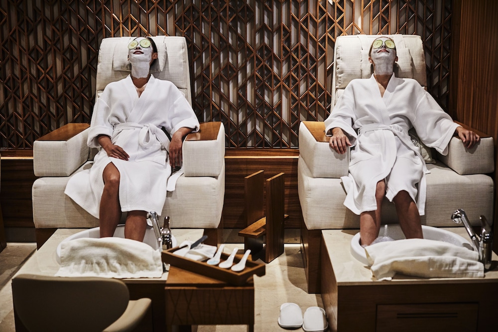 Nail salon