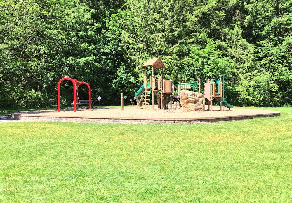 Children's play area - outdoor