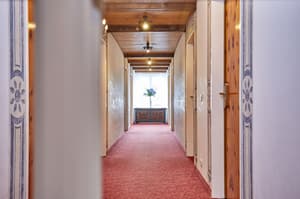 thumbnail: Hallway