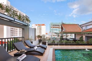 thumbnail: Rooftop pool