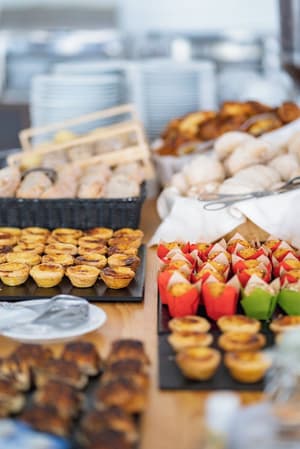 thumbnail: Breakfast area