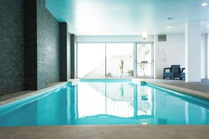 thumbnail: Indoor/outdoor pool