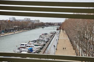 thumbnail: Exterior