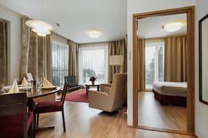 thumbnail: In-room dining