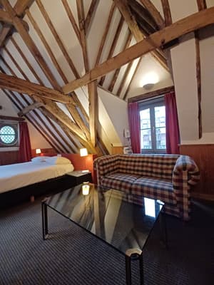 thumbnail: Room