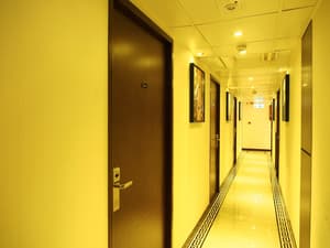 thumbnail: Hallway