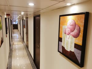 thumbnail: Hallway