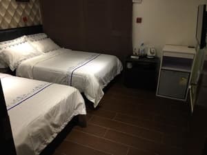 thumbnail: Room
