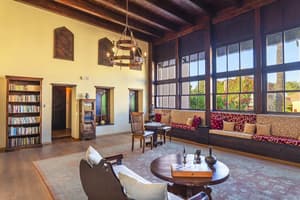 thumbnail: Living area