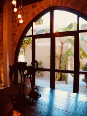 thumbnail: Interior entrance