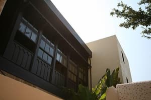 thumbnail: Exterior