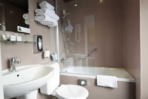 thumbnail: Bathroom