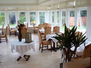 thumbnail: Breakfast area