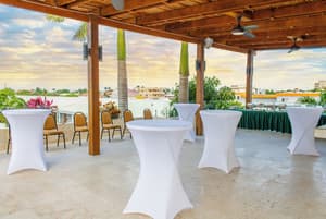 thumbnail: Sundeck