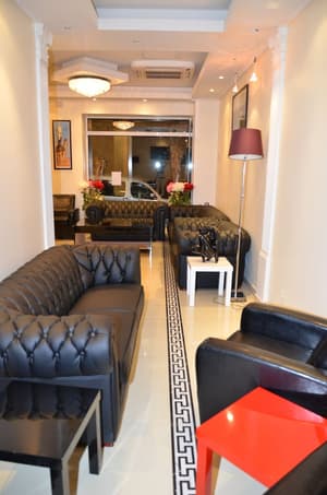 thumbnail: Lobby sitting area