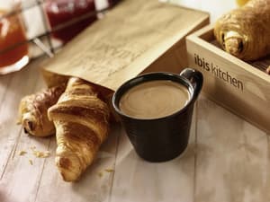 thumbnail: Breakfast area