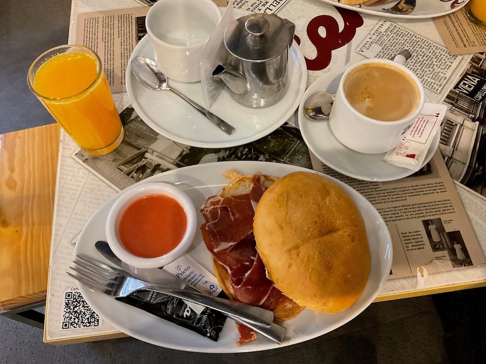 Breakfast meal