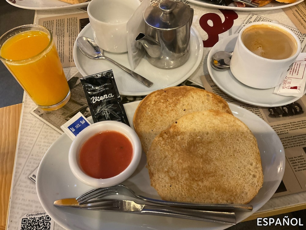 Breakfast meal
