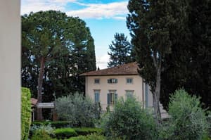 thumbnail: General view