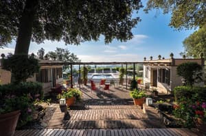 thumbnail: General view