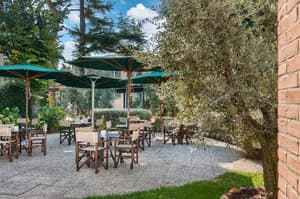 thumbnail: General view