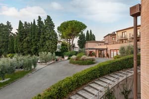 thumbnail: General view