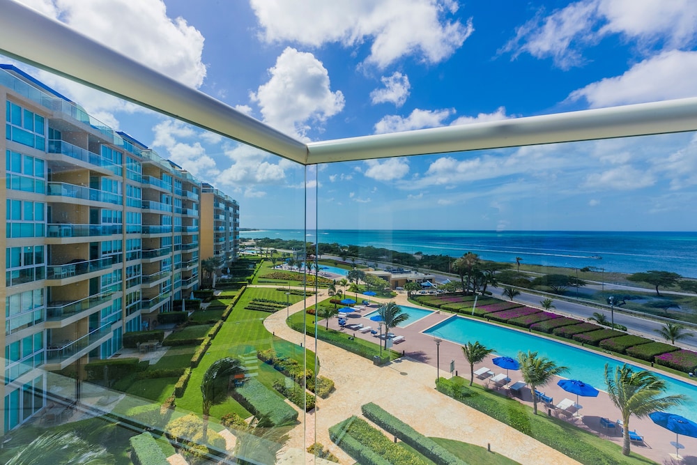 Beach/ocean view